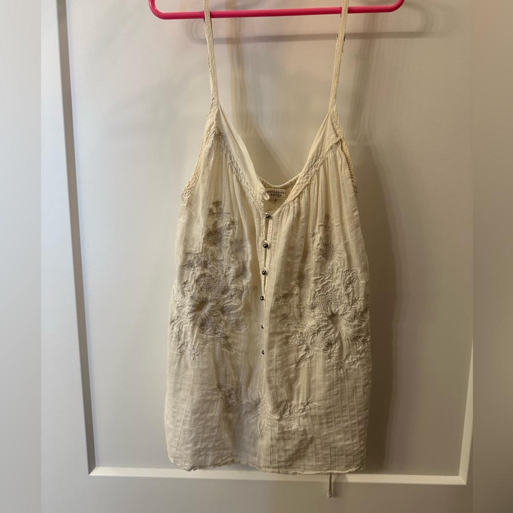 Abercrombie & Fitch vintage embroidered tank top small